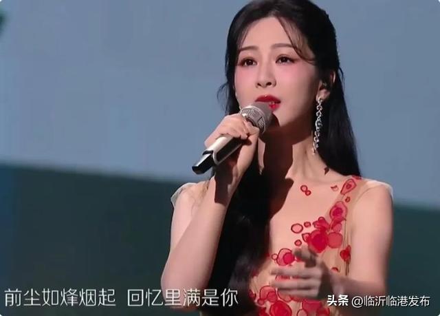 央视这一夜，刘涛的“水桶腰”，高叶的“大圆脸”，是对内娱畸形审美的反击