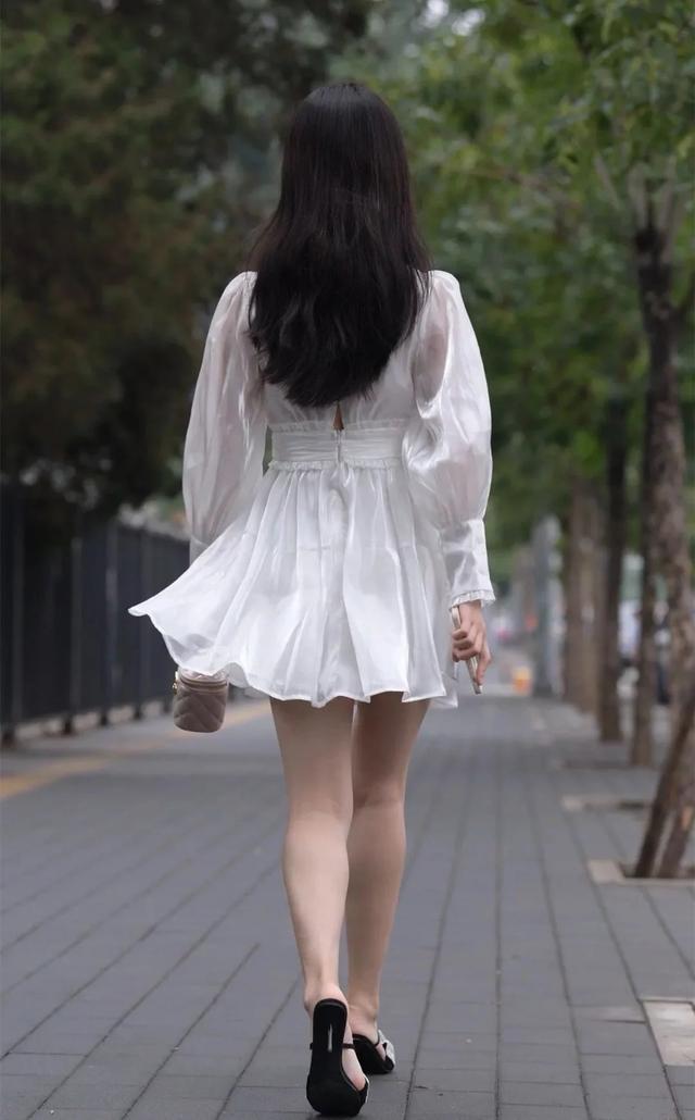 空姐网红美女老板秘书性感写真壁纸风韵包臀少妇街拍夏季大白腿