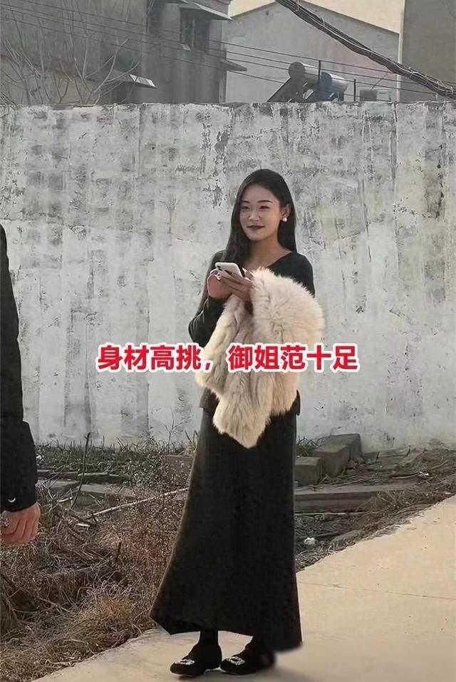 男子相亲大6岁姐姐，被美貌彻底征服，女孩：不想帮别人调教男友