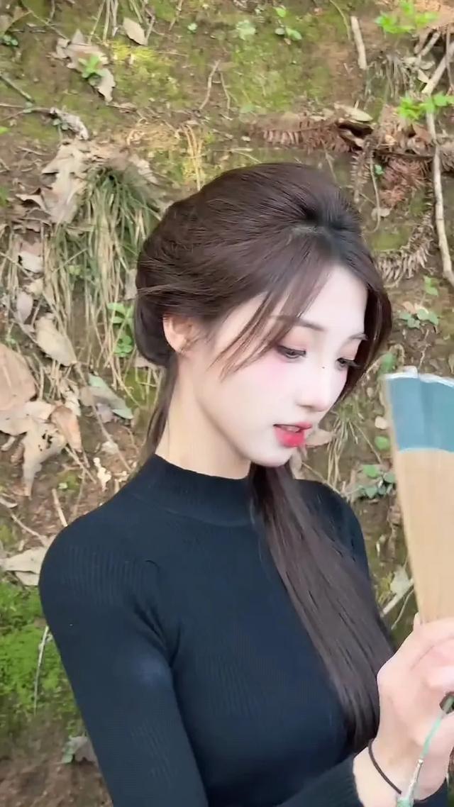 美女如云