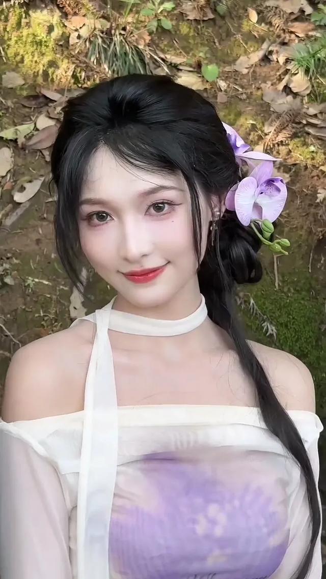 美女如云