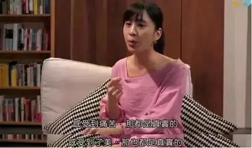 女子偷窃被抓脱衣反抗：人为什么要善良？这是我听过最好的答案！