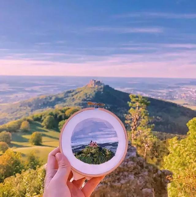 旅行拍照？绘画？这些都落伍啦！90后美女用刺绣记录旅行中的美景