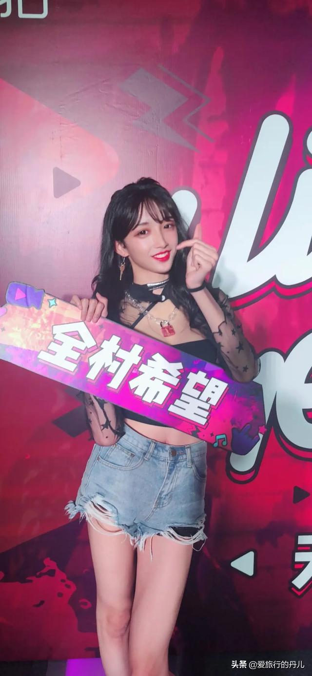 2019年抖音十大网红美女（上），你最喜欢哪一个？