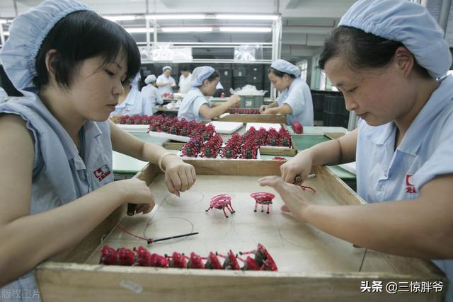 东莞口述史：制衣厂年轻女工，长得漂亮又能干，结果惹了大麻烦