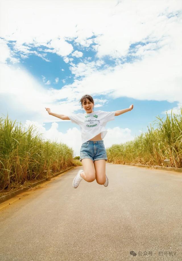 日本少女写真：岛国女郎