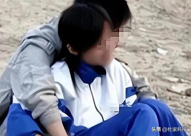 炸裂！15岁女孩在操场发生关系，女孩家长索赔反被告，孩子胆太大