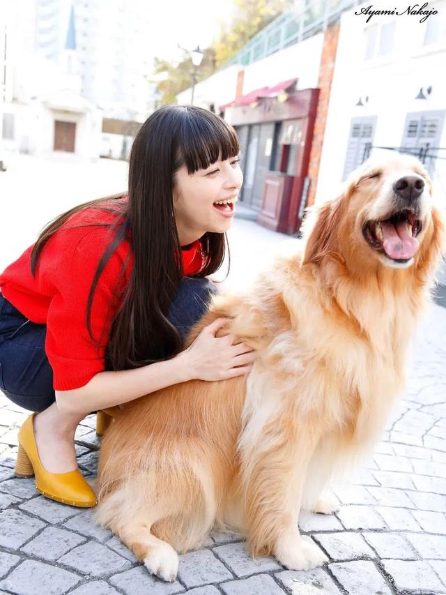 日本混血美女女星-中条彩未，清纯又性感，人美身材好美女图写真