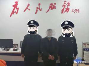 美女住城关(灌阳“时尚女子”深夜游荡街头，竟是身着豹纹的“女装大佬”)