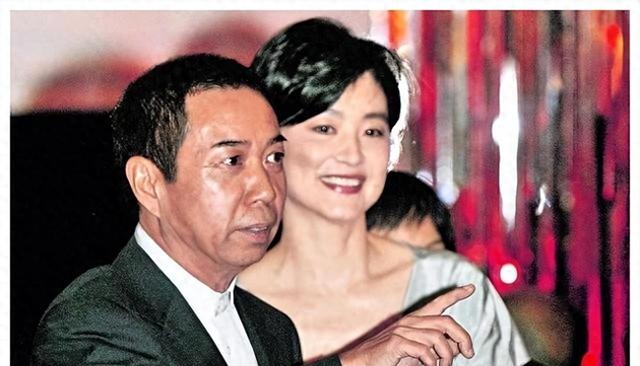 被老头“糟蹋”的5位女星，个个美艳动人，却鲜花插在牛粪上