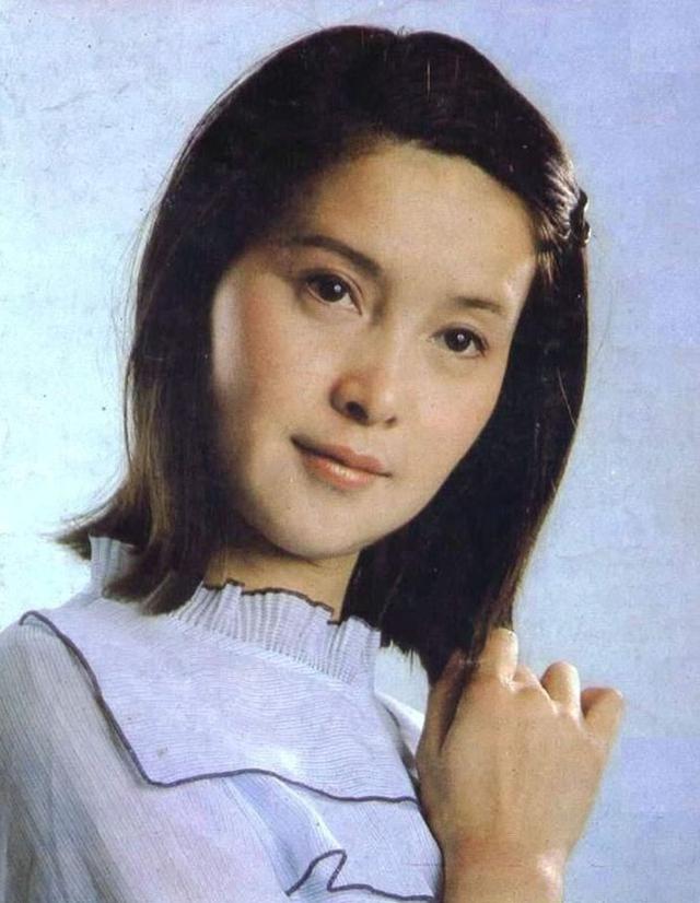 老照片：80年代18位绝色美女明星