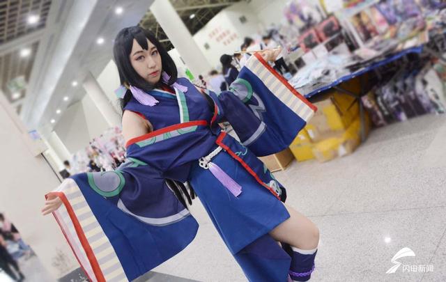 动漫、COSPLAY、美女不能少！济南漫展上二次元吸睛