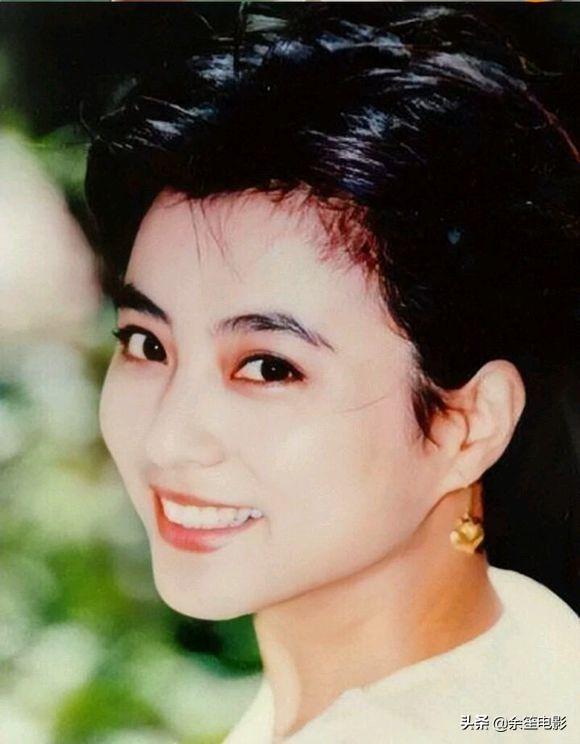 80年代当红女星李玲玉，巅峰时嫁加拿大富商，如今过得怎么样了？