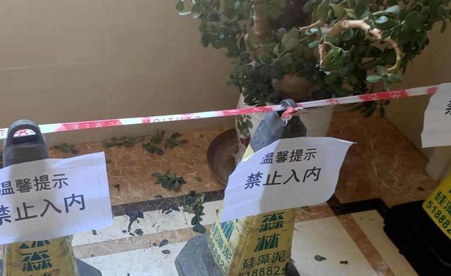 四川一26岁女教师与丈夫互殴牙齿被打掉后坠亡，警方称确系自杀不予立案