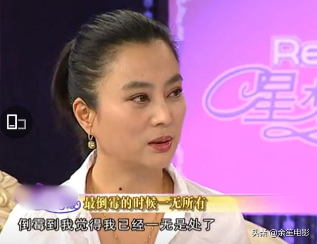 80年代当红女星李玲玉，巅峰时嫁加拿大富商，如今过得怎么样了？