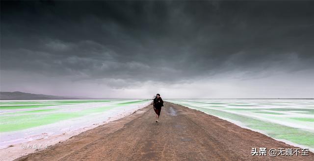 青海奇遇——风雨中的茫崖翡翠湖，沙尘暴后的吉乃尔湖