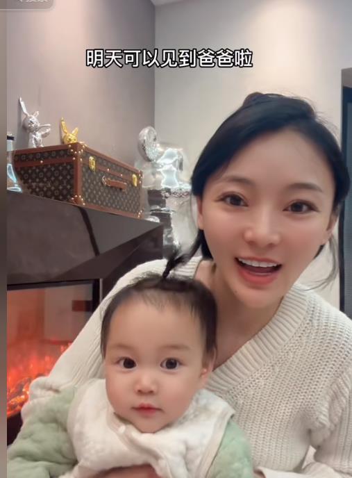 禁忌之爱，空姐美女与富商相恋8年，婚后幸福生活