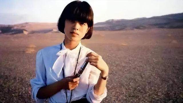 她是央美校花，才女18岁画一张《大卫》，40年无人超越怎回事