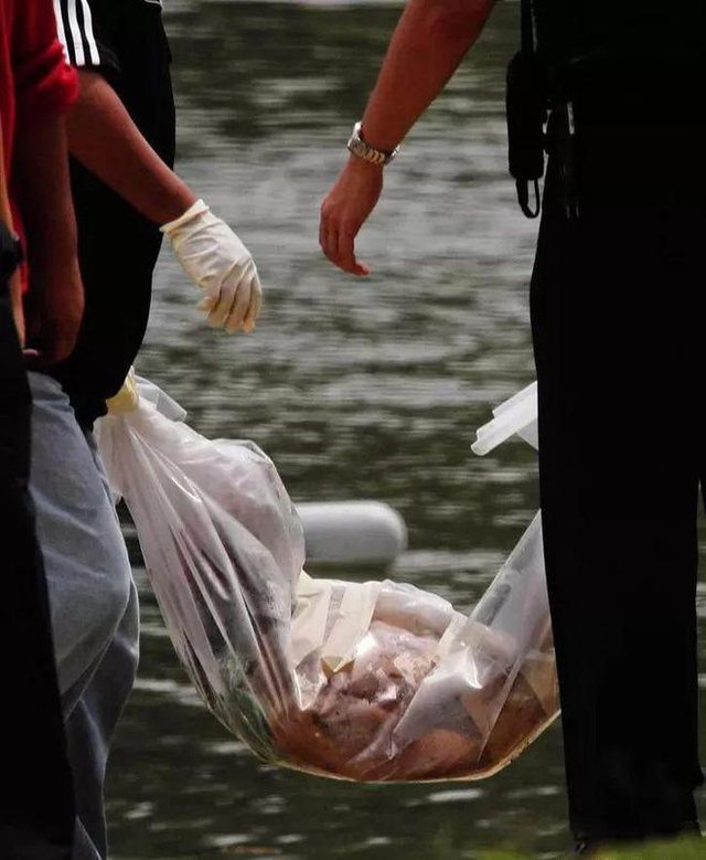 变态混混连杀2人，与少女强行发生关系，少女竟帮他分尸隐藏秘密