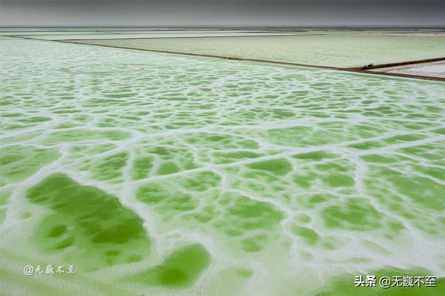 青海奇遇——风雨中的茫崖翡翠湖，沙尘暴后的吉乃尔湖