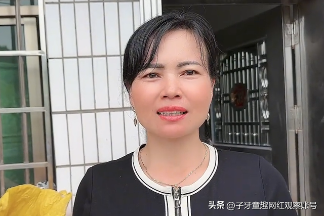 越南美女远嫁中国湖南，丈母娘来华探亲，直言中国太幸福