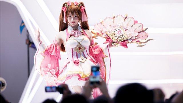 CJ2019：小姐姐COS作品合辑：今天的膝盖还是要给大佬