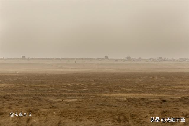 青海奇遇——风雨中的茫崖翡翠湖，沙尘暴后的吉乃尔湖