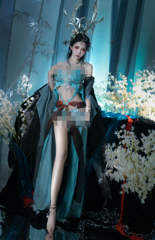 身高多少适合做coser？1米9美女因腿太长惹争议：颠覆了原作