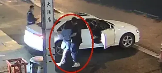 美女教练KTV连喝10多瓶啤酒！一个男人突然扶她上车，接下来的遭遇让她崩溃……