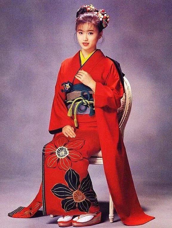 80年代末的美女，酒井法子