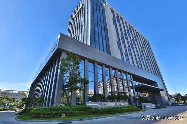 福建厦门富豪圈“十大新人”，一90后小伙上榜，人均身价28亿元