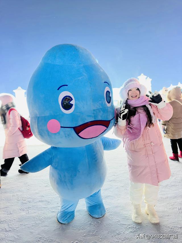 惊现古装美女！昨晚的哈尔滨冰雪大世界被荆风楚韵装点