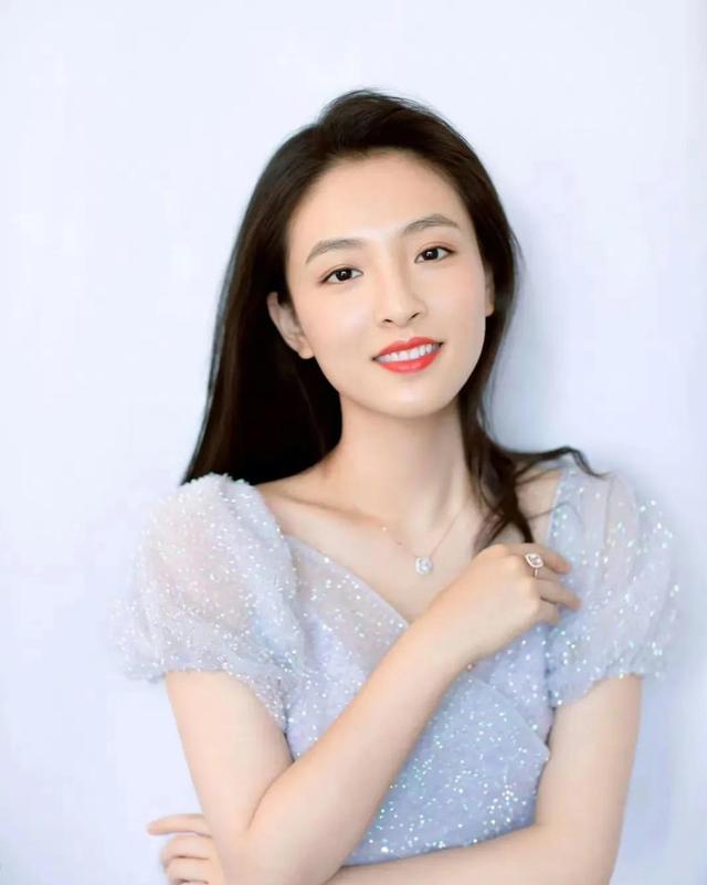 泰国评选中国最美女演员top10，赵丽颖仅排第二，刘亦菲意外落选