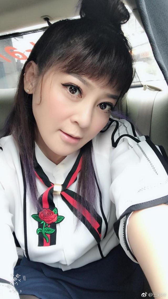 十二大美女中的王彩桦美貌不再，90后难以认出00后表示没听说过