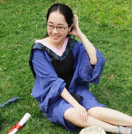 10位女大学生书法作品欣赏，秀美清雅，潇洒飘逸！更喜欢哪一幅？