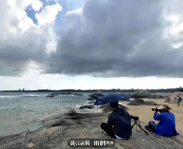 惊艳！浙江00后学霸女生，和同学拍下10000张照片：震撼到流泪