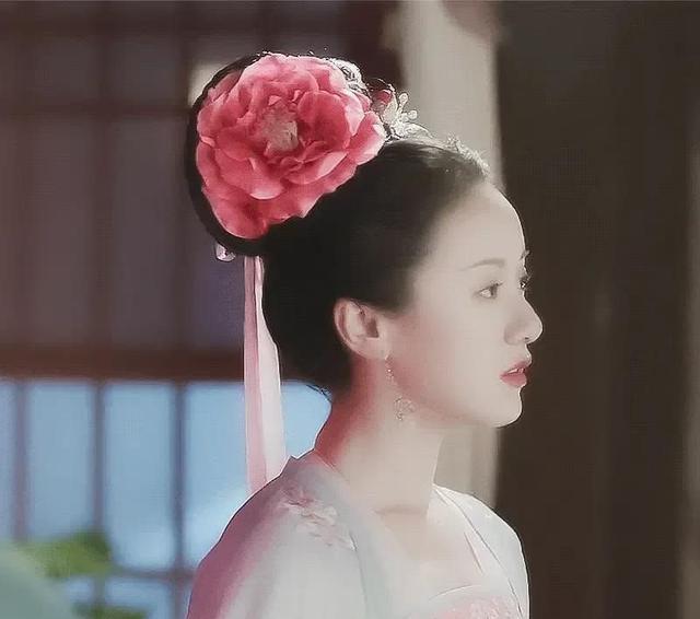 5位古装绝美的女星，景甜袁冰妍在榜，佟丽娅让整个后宫美人妒忌