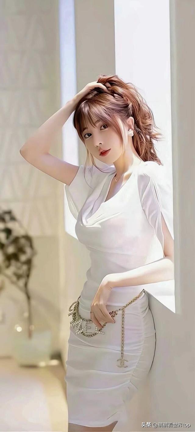 清纯甜美美女私房迷人写真