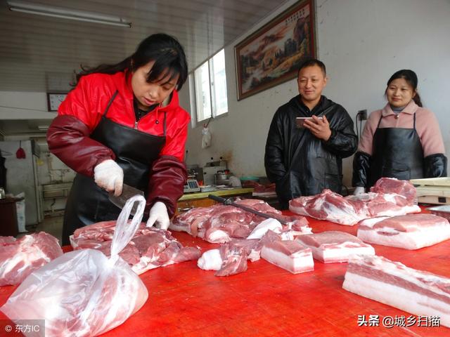 江苏漂亮女屠户杀猪卖肉，生意格外兴隆，收入说出来让工薪族汗颜