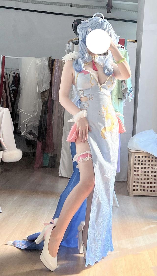 白丝+吊带，甘雨新服装美爆！OL制服雷神，护士装荧妹太御了！