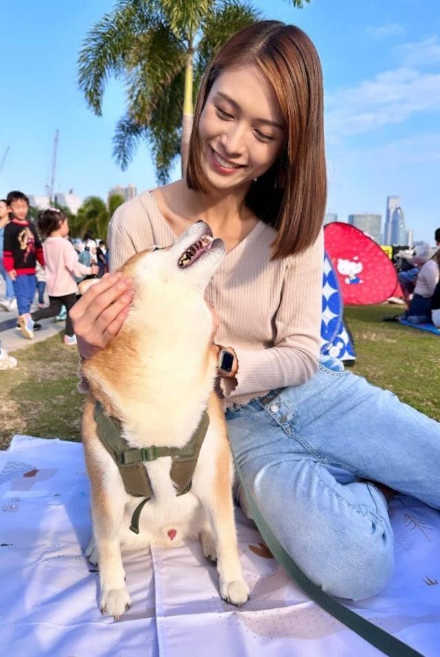 香港科大校花变“九头身”美女主播，私下生活竟然这么神秘！