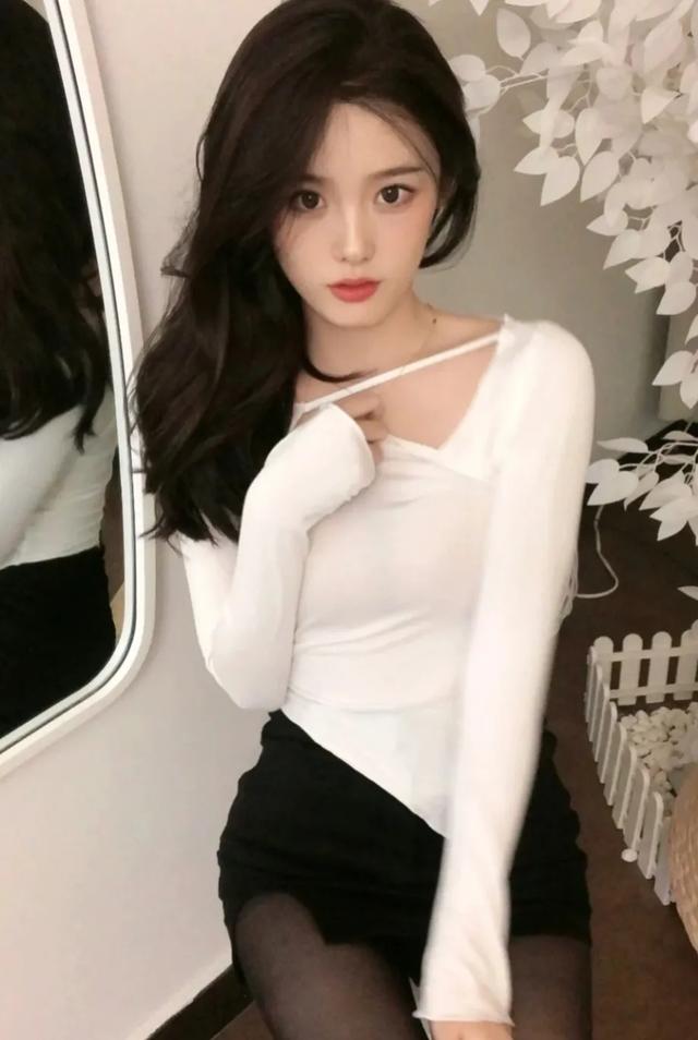 美女写真：艺术少女，好美丽！