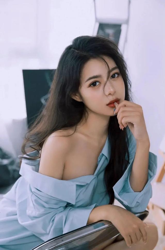 美女写真：艺术少女，好美丽！