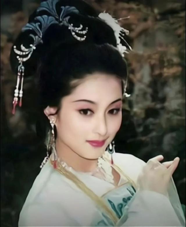 绝色美女写真：杨玉环、貂蝉、王昭君、西施