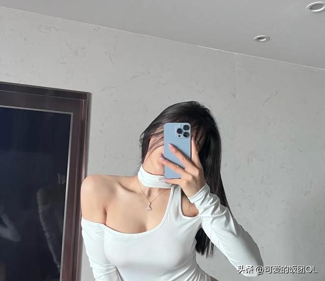 网络美女金希儿 - 微密圈合集主题秀翘臀美腿诱惑写真