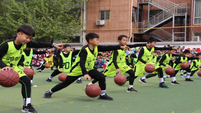 西安市中小学校典型课间活动展示（蓝田县）