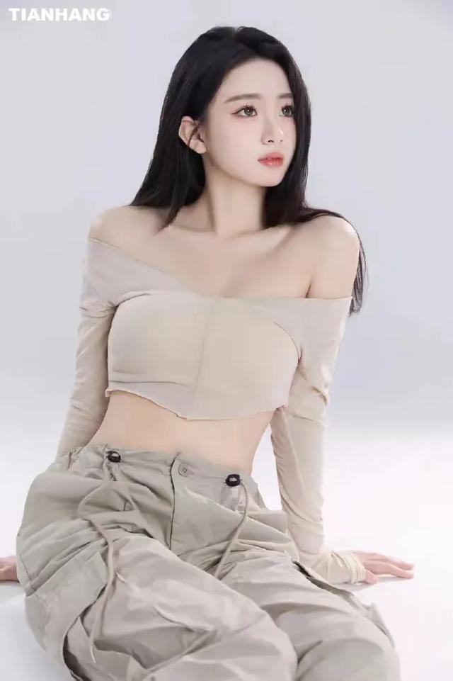 美女图片真人清新唯美